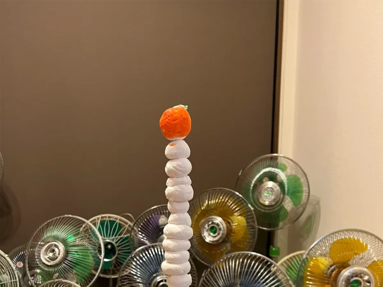 紙粘土で作った、鏡餅の画像