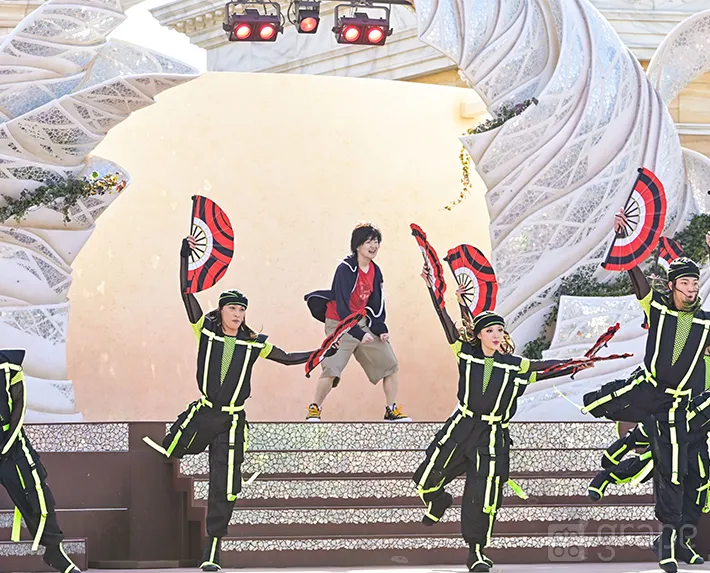 東京ディズニーシー新規ショー『ダンス・ザ・グローブ！』（撮影:grape編集部）