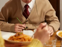 親子喧嘩中なのに？　つい出た中1男子の『習慣』に「キュンと来た」「いい子だね」