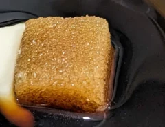 砂糖を入れたコーヒーの写真