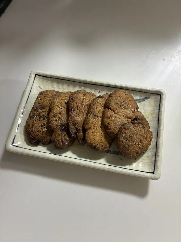 さつま揚げにそっくりなクッキーの写真