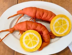 エビそっくりなパンの写真