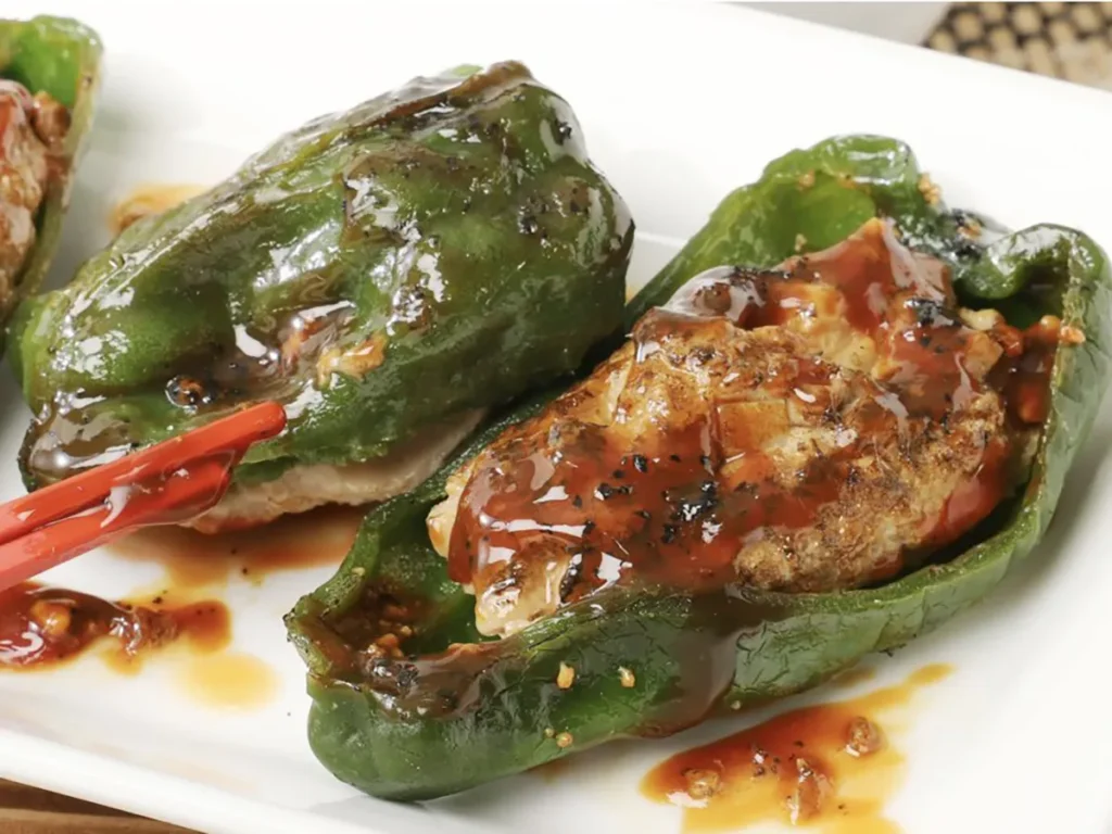 ピーマンの肉詰め