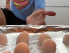 『たまごの殻』で掃除がラクに？　まさかの活用方法に「ありがたい」「試してみる」